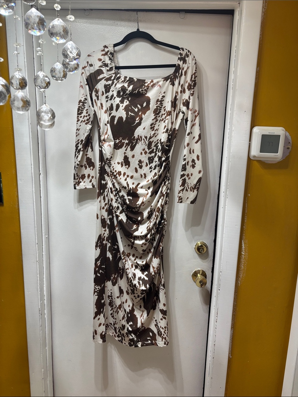Brown & White Printed Ruched Long Sleeve Midi Dress - Women Dresses